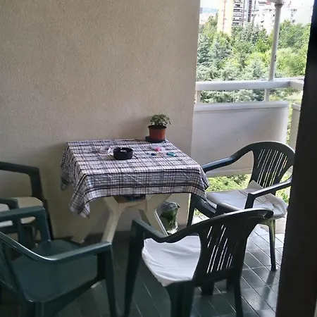 아파트 Apartman Islamovic 스코페